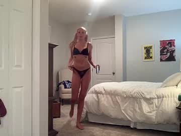 girl Sex Cam Girls That Love To Be On Top with ohlalayla