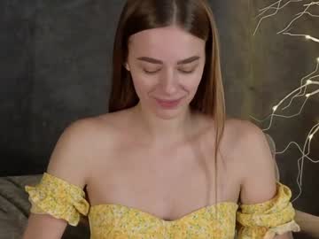 girl Sex Cam Girls That Love To Be On Top with maesoo
