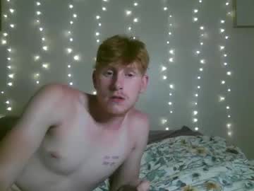 couple Sex Cam Girls That Love To Be On Top with zekeee420