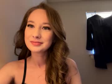 girl Sex Cam Girls That Love To Be On Top with leightonleighxo