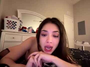 couple Sex Cam Girls That Love To Be On Top with giraffemanxr