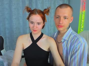 couple Sex Cam Girls That Love To Be On Top with romantic_story