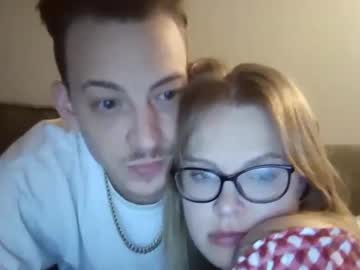 couple Sex Cam Girls That Love To Be On Top with sexxyasscouple2000