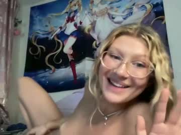 girl Sex Cam Girls That Love To Be On Top with princesszelda22