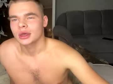 couple Sex Cam Girls That Love To Be On Top with dominus5