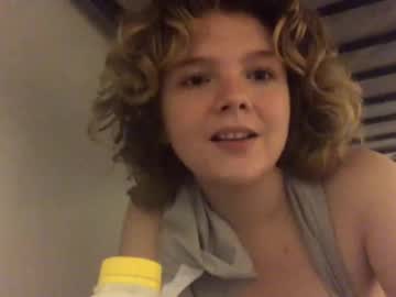 girl Sex Cam Girls That Love To Be On Top with islalynn