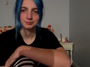 girl Sex Cam Girls That Love To Be On Top with kitten4sale666