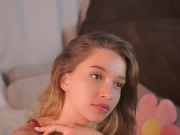 girl Sex Cam Girls That Love To Be On Top with little_poetry
