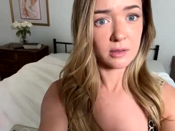 girl Sex Cam Girls That Love To Be On Top with haleyvongeld