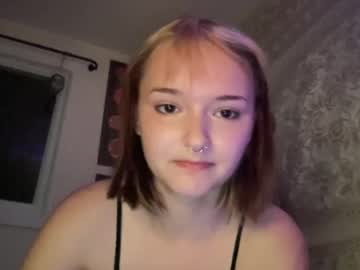 girl Sex Cam Girls That Love To Be On Top with lemoncakegf