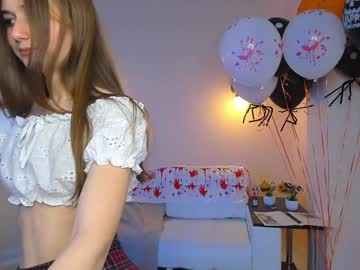 girl Sex Cam Girls That Love To Be On Top with emiliaswallow