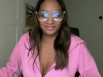 girl Sex Cam Girls That Love To Be On Top with therealgiana