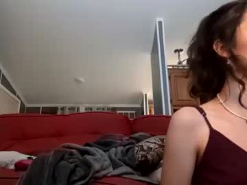 girl Sex Cam Girls That Love To Be On Top with littlebean1999