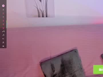 girl Sex Cam Girls That Love To Be On Top with miuri_miy