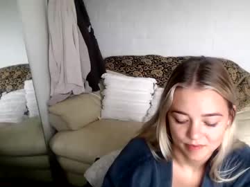 girl Sex Cam Girls That Love To Be On Top with blondee18