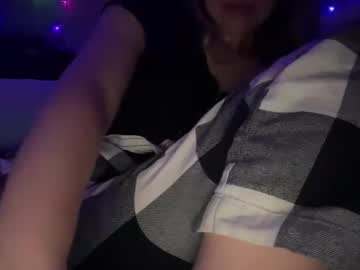 girl Sex Cam Girls That Love To Be On Top with skylarpeachy