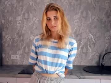 girl Sex Cam Girls That Love To Be On Top with gillianengelby