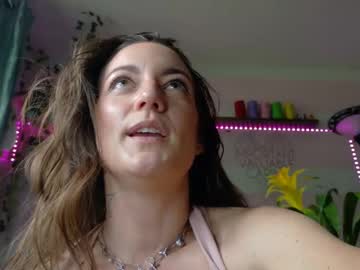 girl Sex Cam Girls That Love To Be On Top with kinkilexixxx