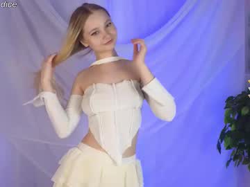girl Sex Cam Girls That Love To Be On Top with emily_glimmer