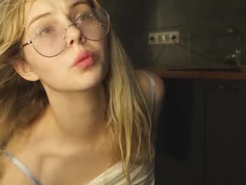 girl Sex Cam Girls That Love To Be On Top with ellizabetta