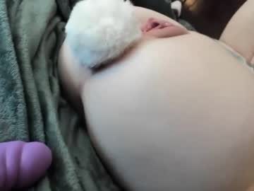 couple Sex Cam Girls That Love To Be On Top with lnebraska