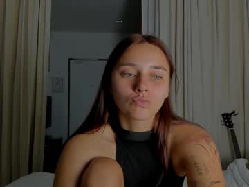 girl Sex Cam Girls That Love To Be On Top with eleonora_linn_