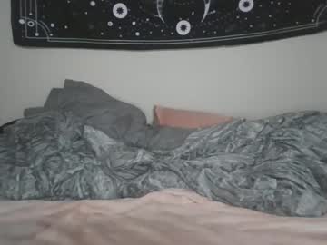couple Sex Cam Girls That Love To Be On Top with cherry_and_hubby
