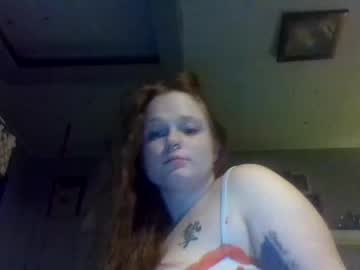 couple Sex Cam Girls That Love To Be On Top with redheadslutwife8803